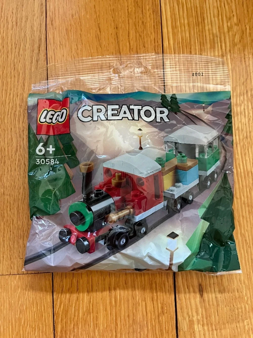 NEW! Lego Creator Winter Holiday Train